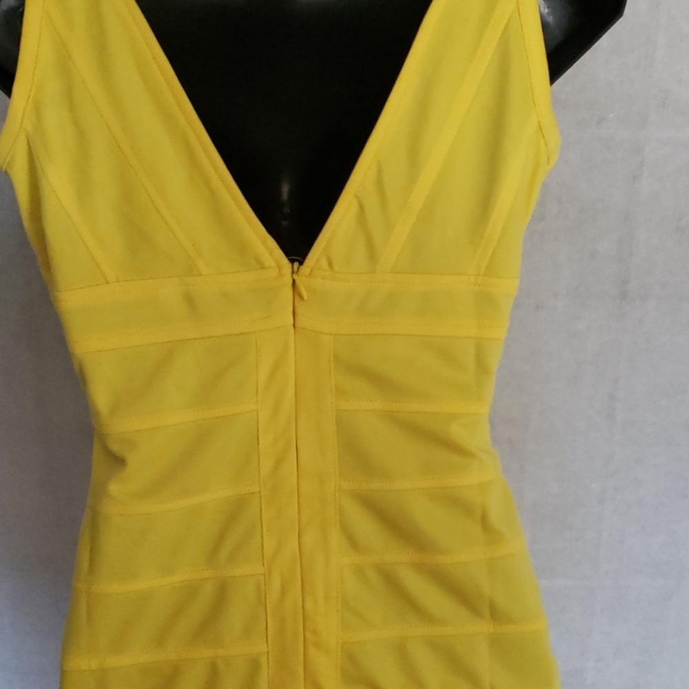 Dress - Picture 2 of 3
